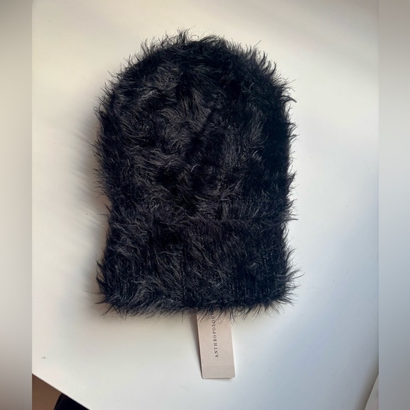 NWT Anthropologie Black Faux Fur Hat - One Size - Picture 4 of 8